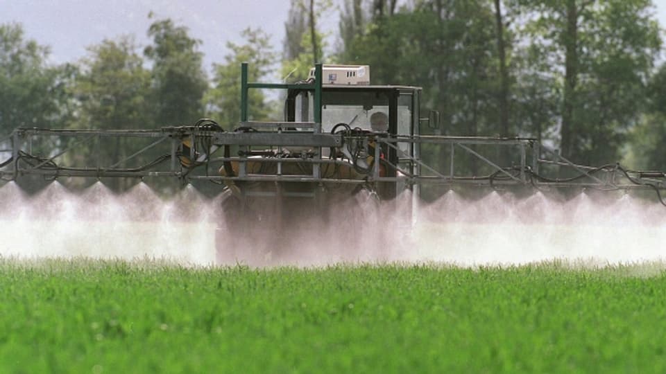 Gepusht statt verhindert: Pestizide werden hierzulande subventioniert.