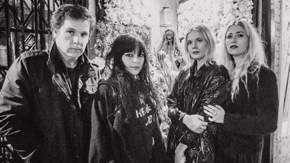 Psych-Rock aus der Garage: LA's Death Valley Girls sind mit «The Universe» diese Woche top.