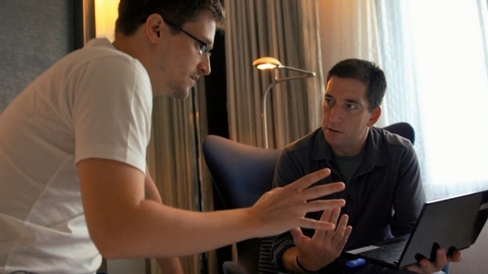 Edward Snowden (links) mit dem Journalisten Glenn Greenwald.