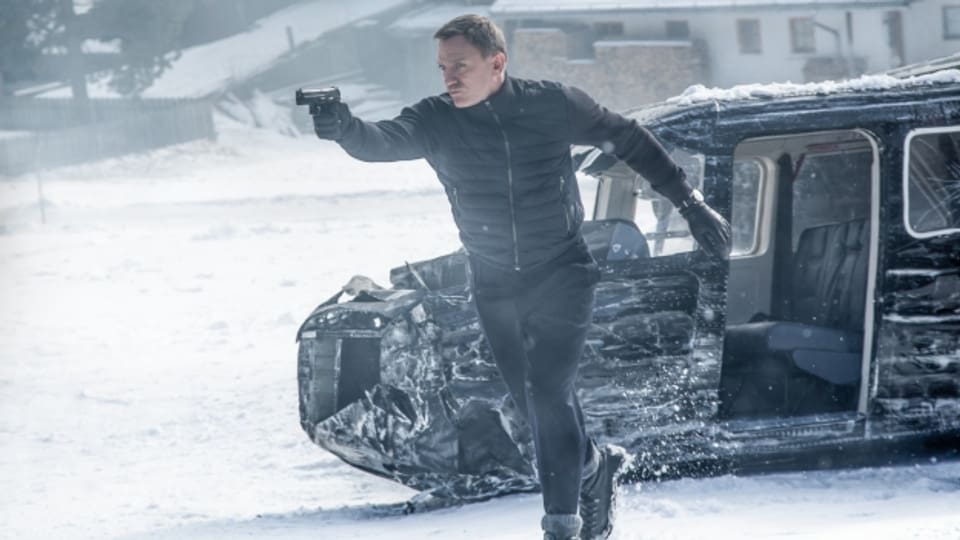 Daniel Craig tut einmal mehr, was er am besten kann: James Bond spielen.