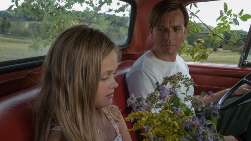 Da ist das amerikanische Idyll noch intakt: Swede (Ewan McGregor) und sein Töchterchen Merry (Hannah Nordberg).