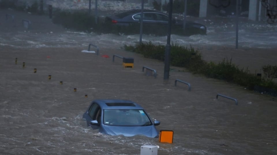 In Südchina setzte Taifun «Mangkhut» ganze Städte unter Wasser, auf den Philippinen starben zahlreiche Menschen.