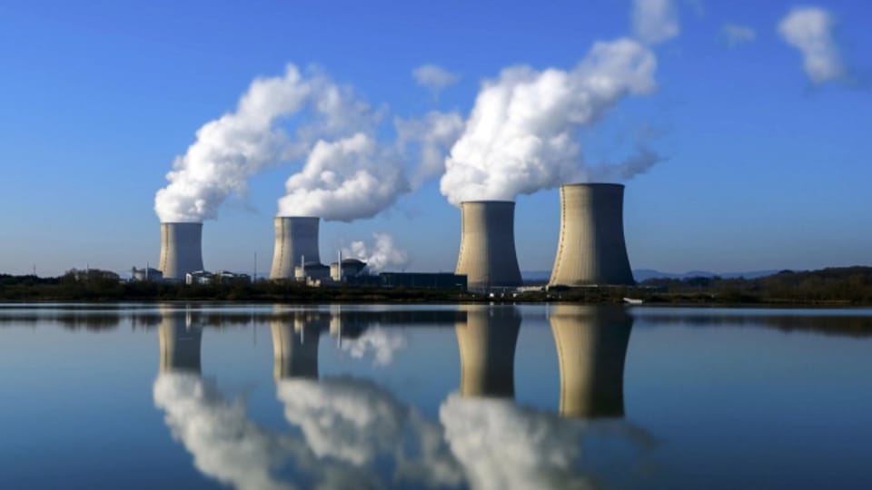 Das französische Kernkraftwerk Cattenom bei Thionville im Norden Frankreichs liefert Strom in die Schweiz.
