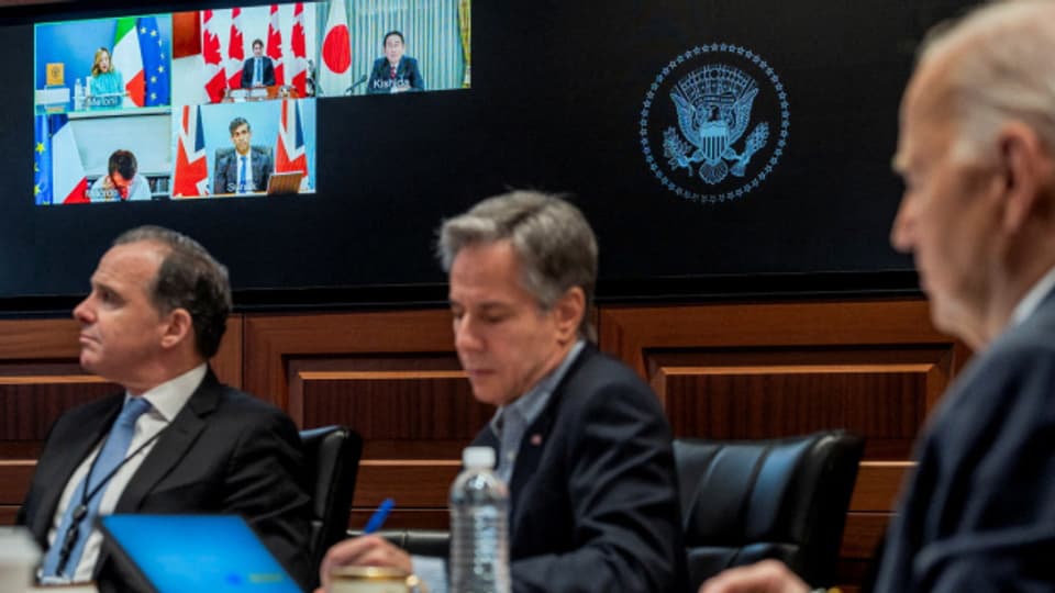 US-Präsident Joe Biden und Außenminister Antony Blinken an einer Videokonferenz mit den Staats- und Regierungschefs der G7, um den iranischen Angriff auf Israel zu besprechen.