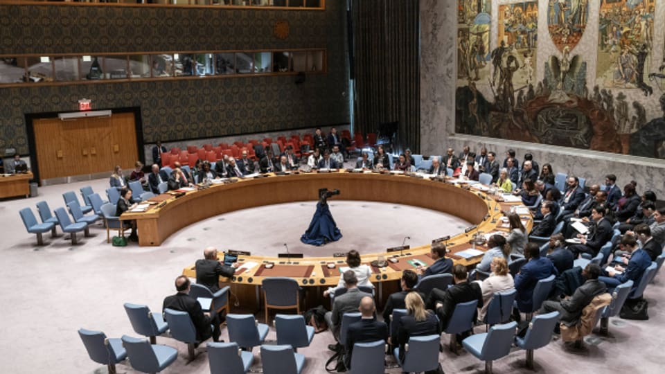 Uno-Sicherheitsrat berät US-Resolution für eine dauerhafte Waffenruhe im Gazastreifen.