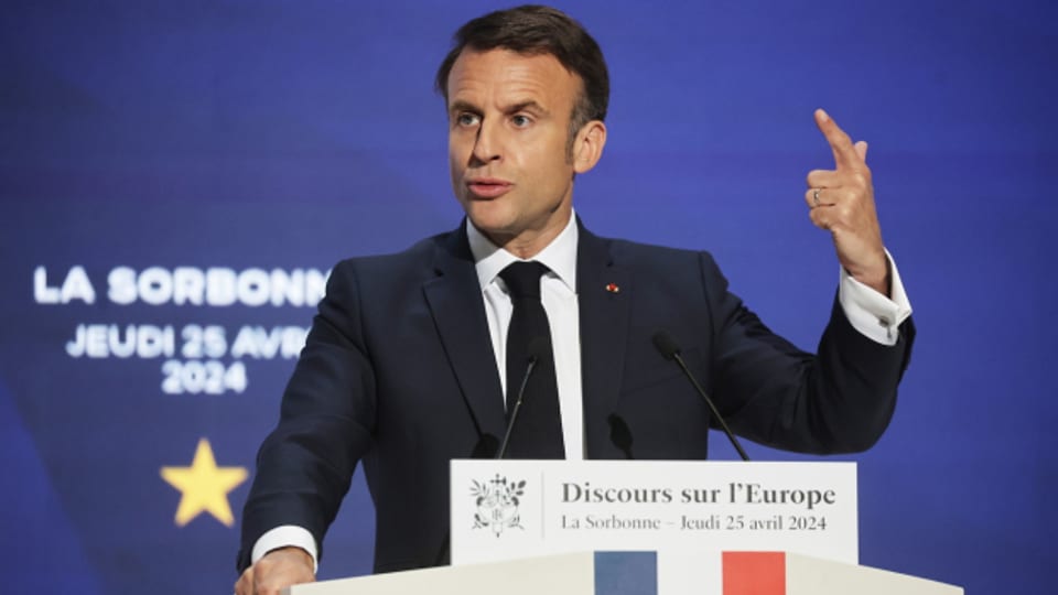 Frankreichs Präsident Emmanuel Macron will die europäische Verteidigungsfähigkeit stärken, indem etwa eine gemeinsame Militärausbildung aufgebaut werden soll.