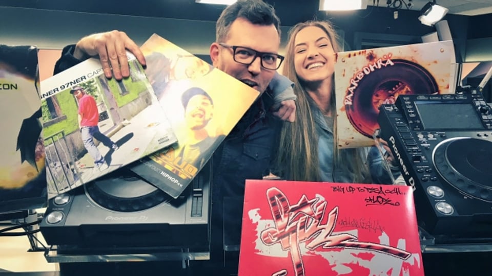 DJ Pesa legt bei Hana Gadze seine liebsten CH-Rap-Platten auf