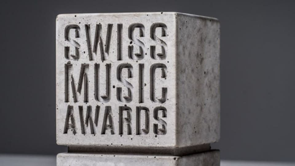 2,3 Kilogramm wiegt das Schwergewicht der Schweizer Award-Szene: Heute Abend werden die Swiss Music Awards in 15 Kategorien vergeben.