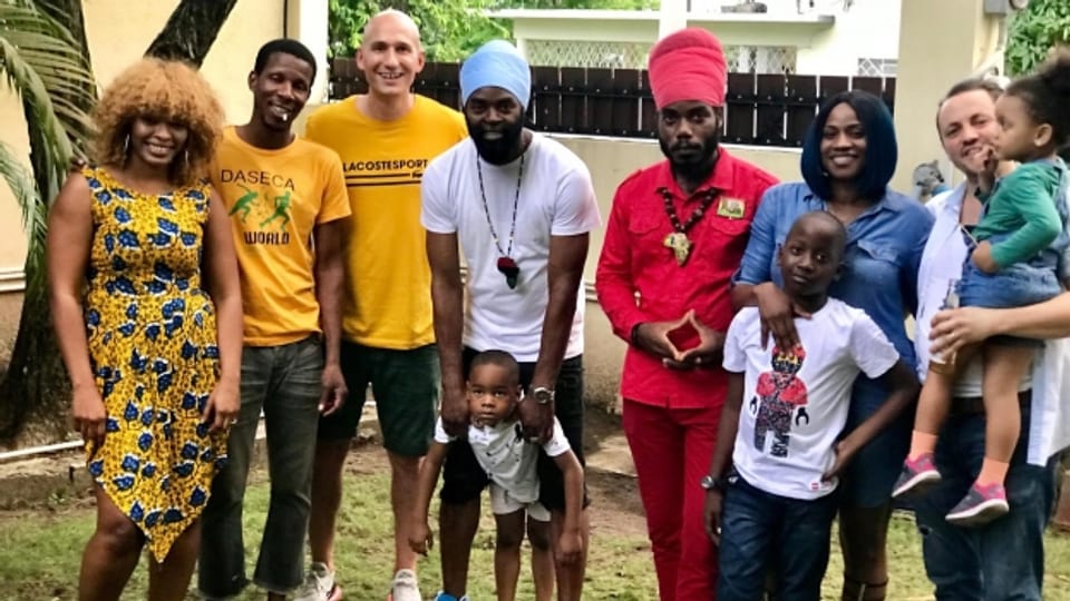 Reggae Special-Macher in Jamaika - mit Phenomden, Bugle & Shuga und ihren Freunden