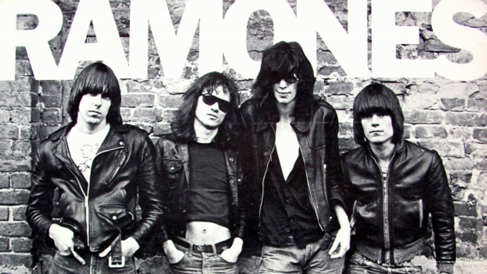 Ramones.