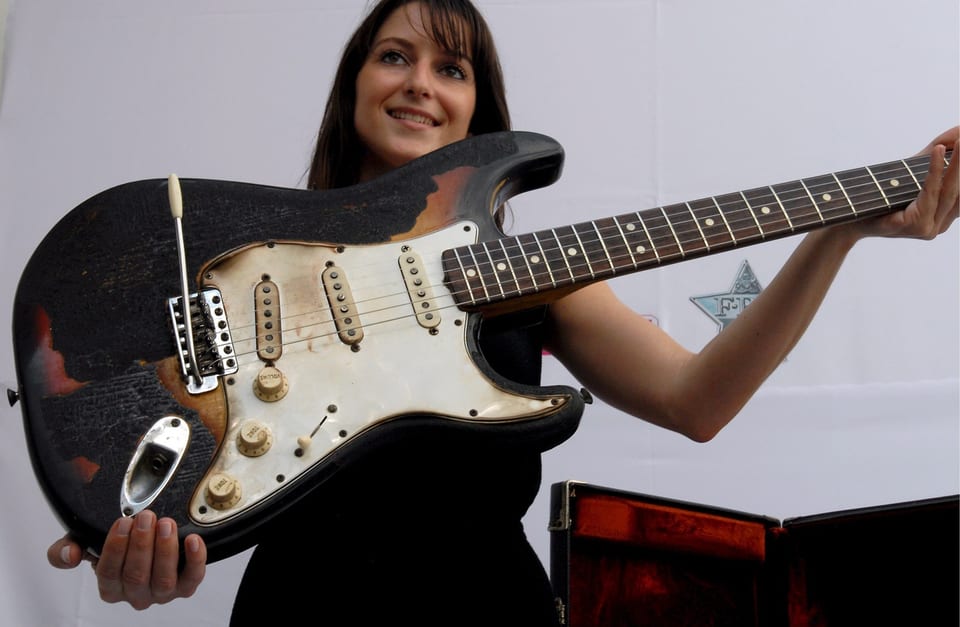 Jimi Hendrix's Fender Stratocaster bei einer Auktion in London 2008