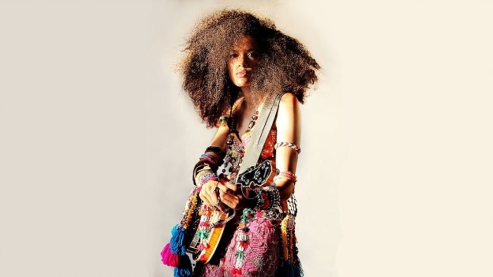 Die mysteriöse Morgane Ji, mit ihren afrikanischen, indischen und asiatischen Roots und neuem Album «Woman Soldier», ist eine kraftvolle Rock-Pop-Electro-World-Music-Entdeckung aus La Réunion