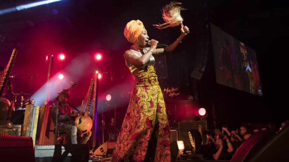 Auch im 2017 stand Fatoumata Diawara aus Mali auf der Bühne des Montreux Jazz Festival.