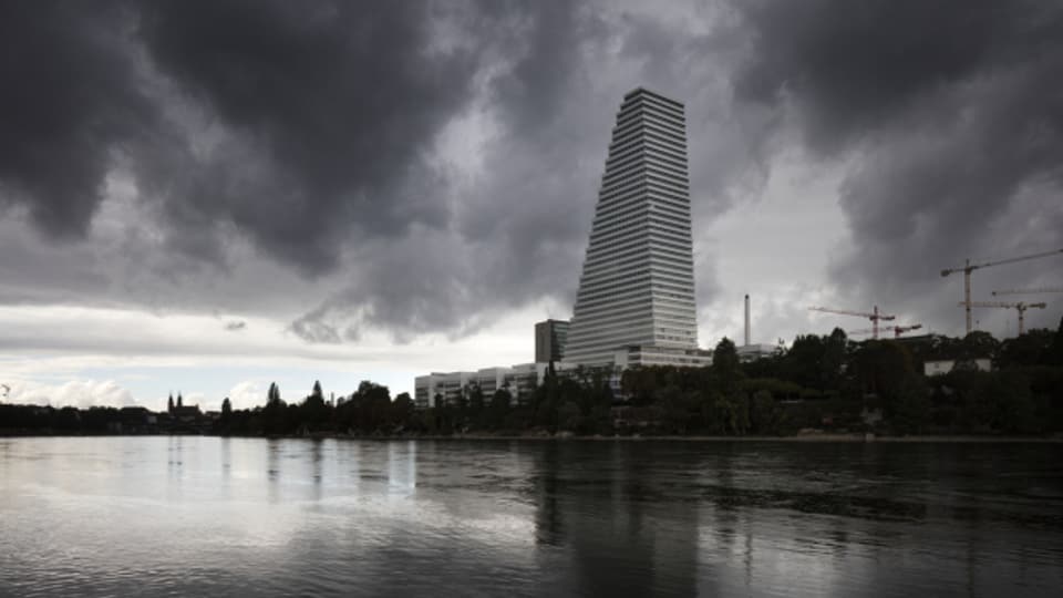 Der Roche-Turm in Basel. 63 Milliarden Franken betrug der Umsatz des Pharmakonzerns letztes Jahr.