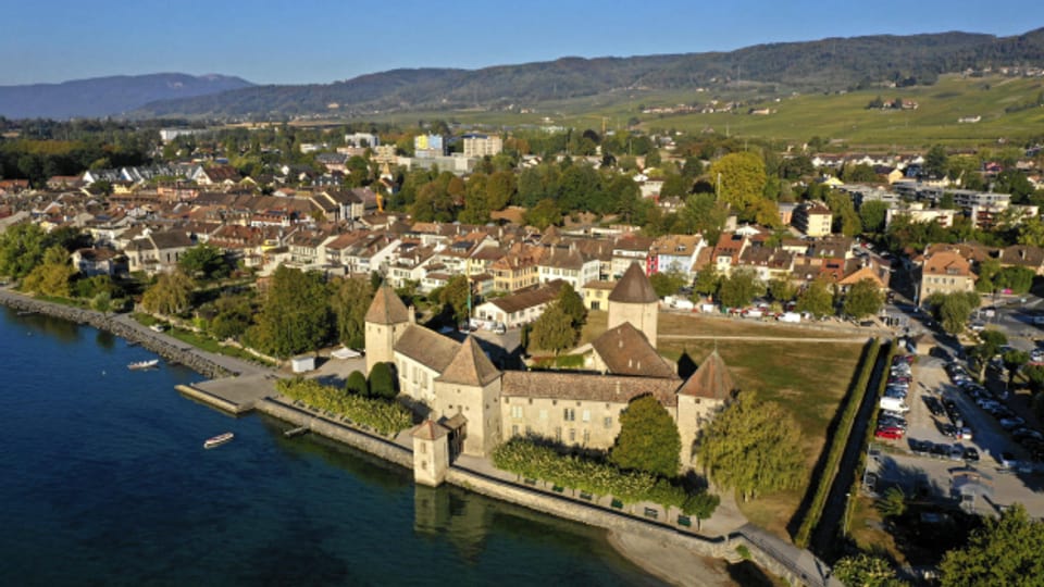 Die Gemeinde Rolle am Genfersee. Eine von mehreren Schweizer Gemeinden, die bereits Opfer eines Cyberangriffs wurden.