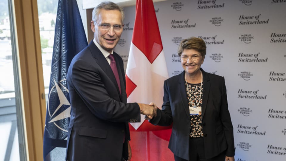 Verteidigungsministerin Viola Amherd hat Nato-Generalsekretär Jens Stoltenberg getroffen.