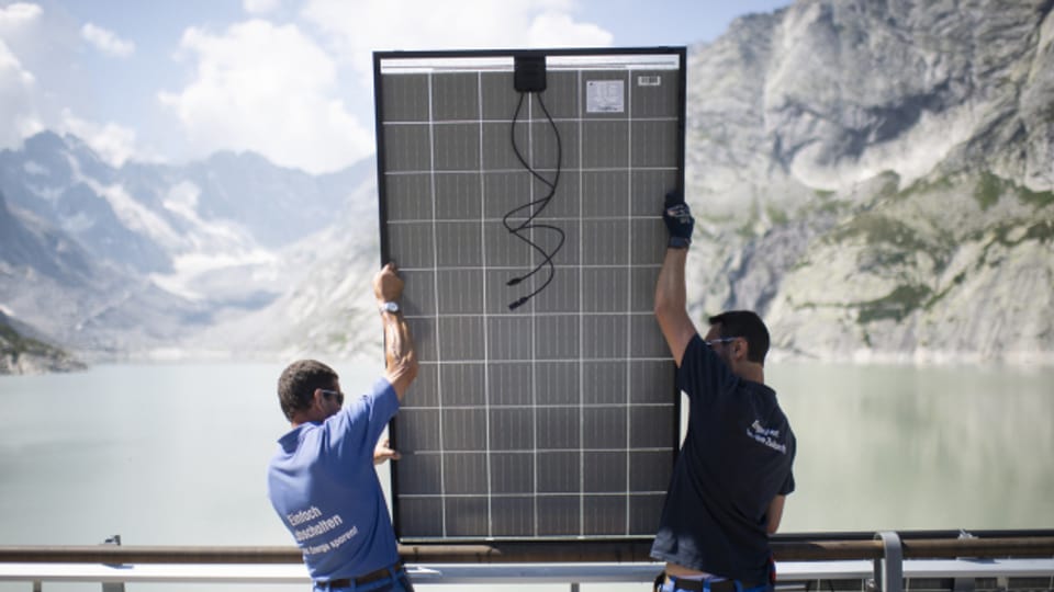 Auch im Hochgebirge sollen zusätzliche Photovoltaik-Anlagen aufgestellt werden.
