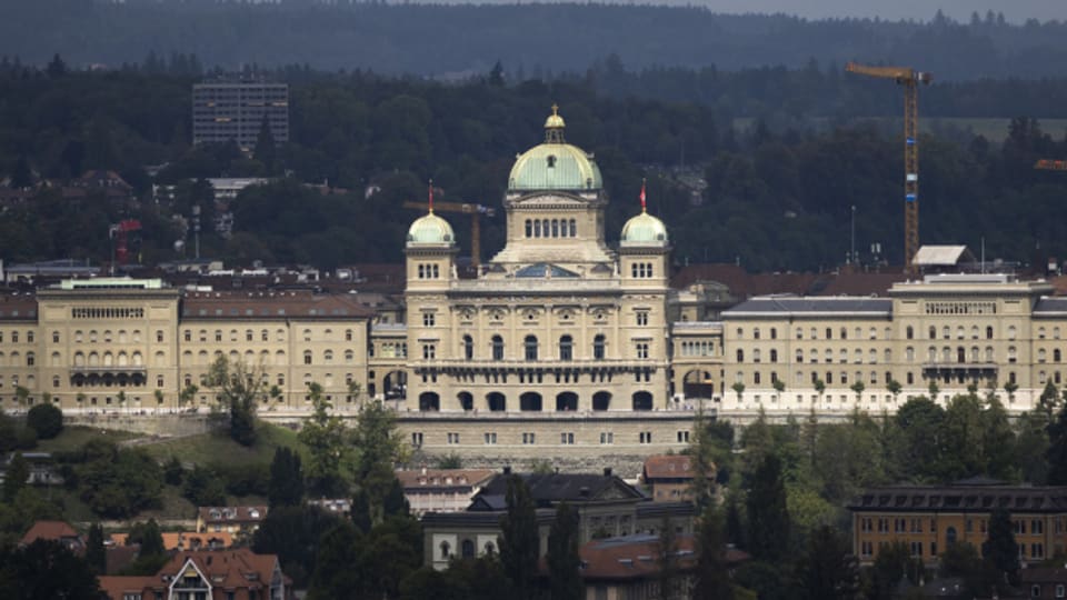 Mit dem russischen Angriff auf die Ukraine musste sich die Schweiz fragen, inwiefern die Neutralität unseres Landes in internationalen Konflikten noch Bestand hat.