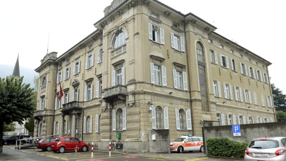 Das Bundesstrafgericht in Bellinzona hat die sogenannte «Messerstecherin von Lugano» am Montag zu neun Jahren Haft verurteilt.
