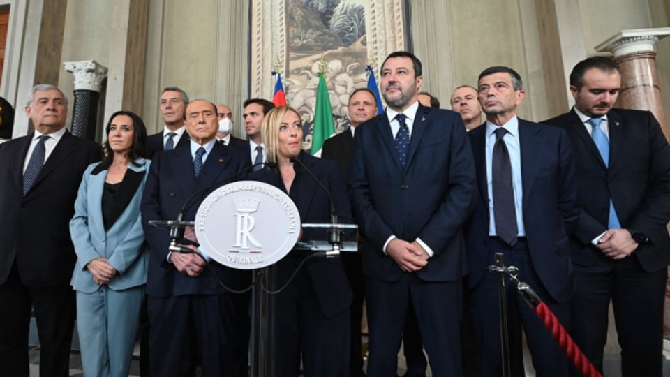 Giorgia Meloni, die Parteichefin der Fratelli d'Italia will zusammen mit Matteo Salvini von der Lega und Silvio Berlusconi von der Forza Italia eine Regierung bilden.