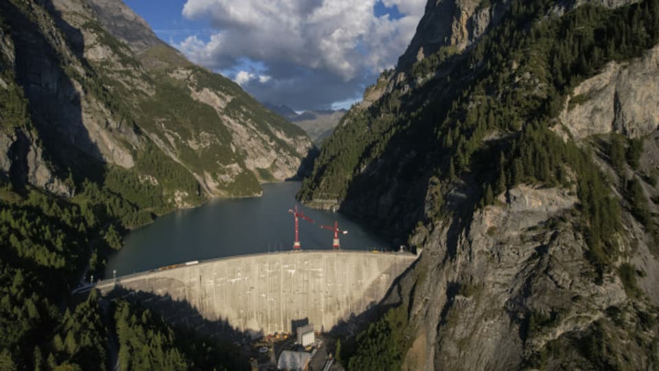 Die ElCom hat den Wasserkraftwerken eine Reserve von 400 Gigawattstunden vorgeschrieben.