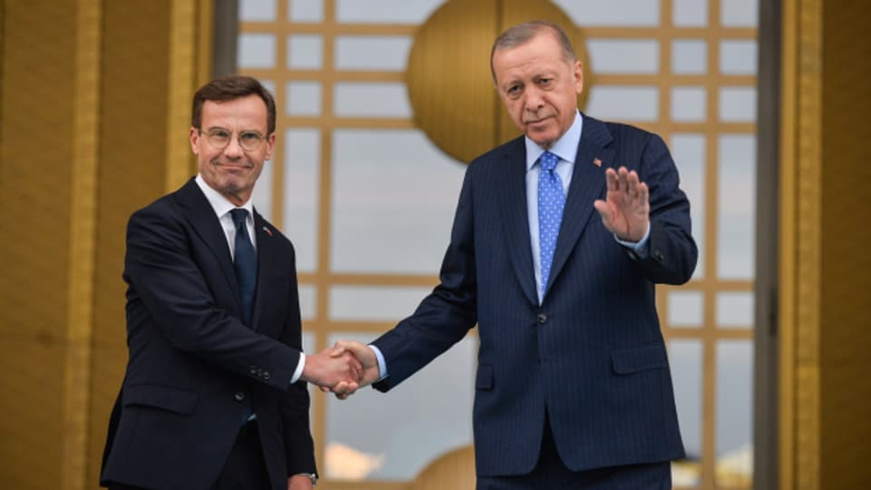 Schwedens Ministerpräsident Ulf Kristersson (links) und der türkischen Präsident Recep Tayyip Erdogan trafen sich am Dienstag in Ankara.