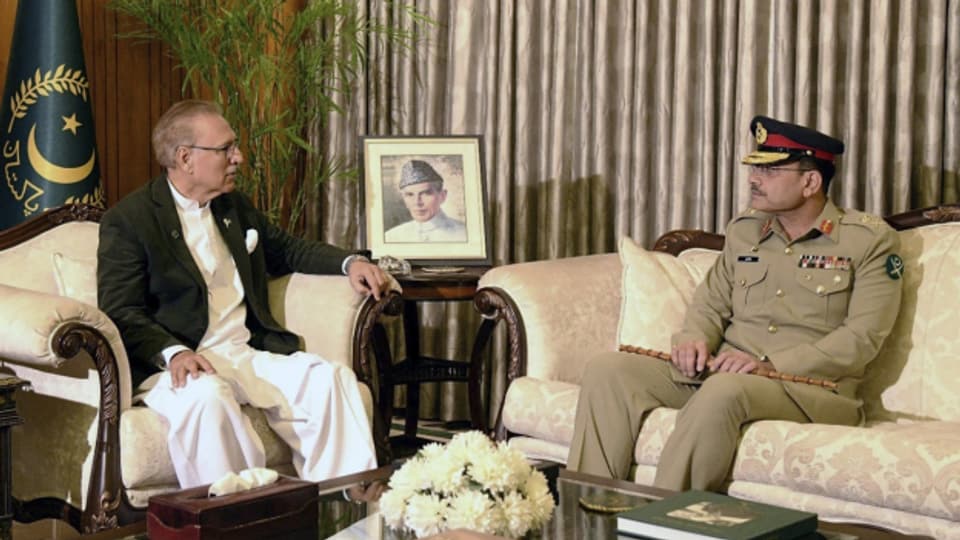 Kommandiert nun die sechstgrösste Armee der Welt: General Asim Munir (rechts).