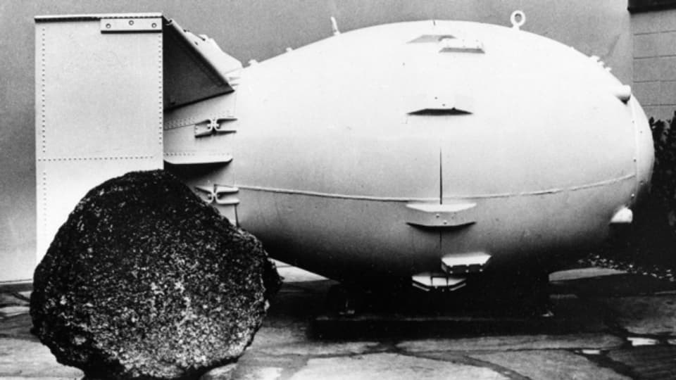 Eine Atombombe dieses Typs haben die USA 1945 über dem japanischen Nagasaki abgeworfen.