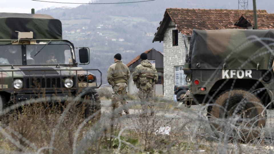 Droht eine Eskalation im Kosovo-Konflikt? US-Soldaten auf Nato-Friedensmission, Dezember 2022.