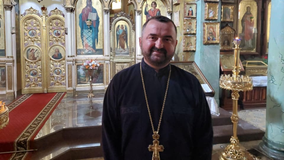 Vater Oleg in der St. Georgskirche in Lviv.