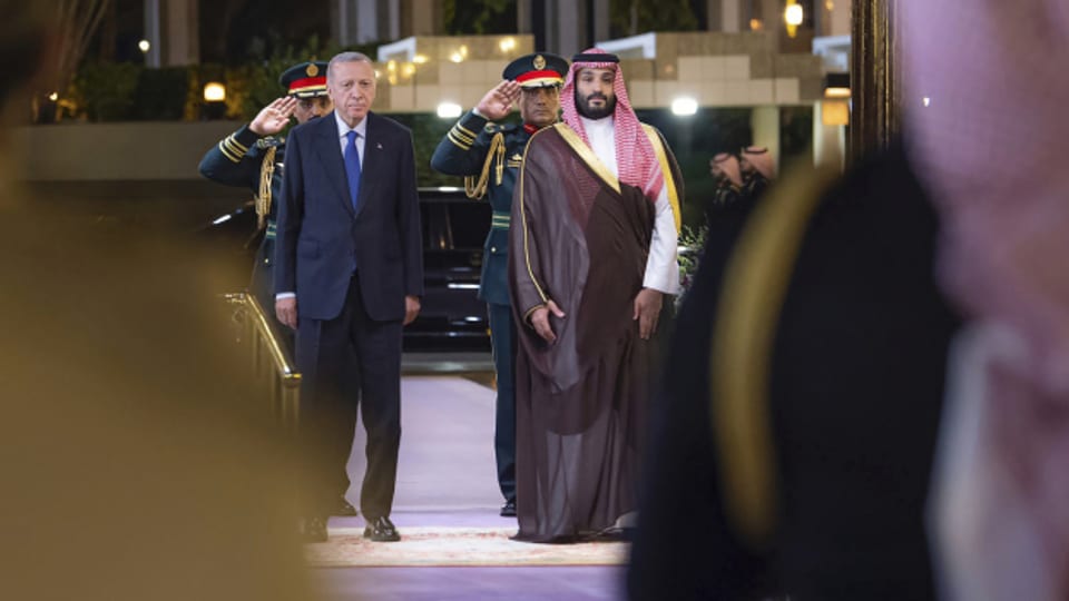 Der türkische Präsident Erdogan und der saudische Kronprinz Bin Salman - Vertreter wichtiger «Global Swing States» (17. Juli).
