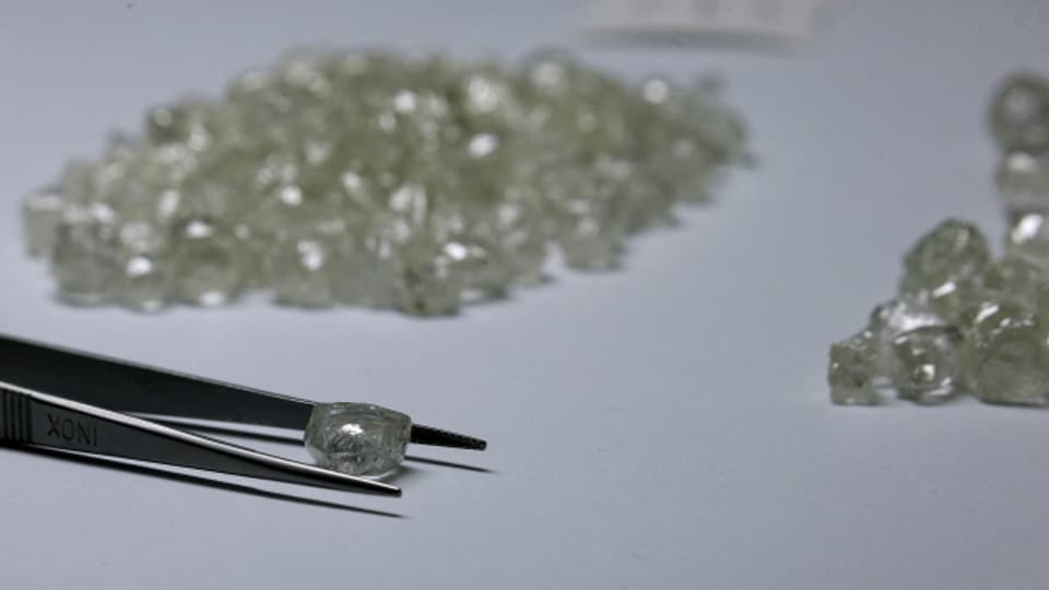  Botswana plant derzeit zusätzliche Absatzwege für Diamanten.