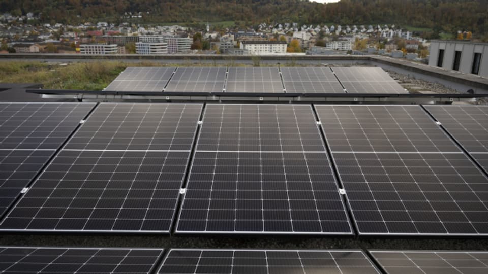 Grosse Solaranlagen überfordern das Stromnetz