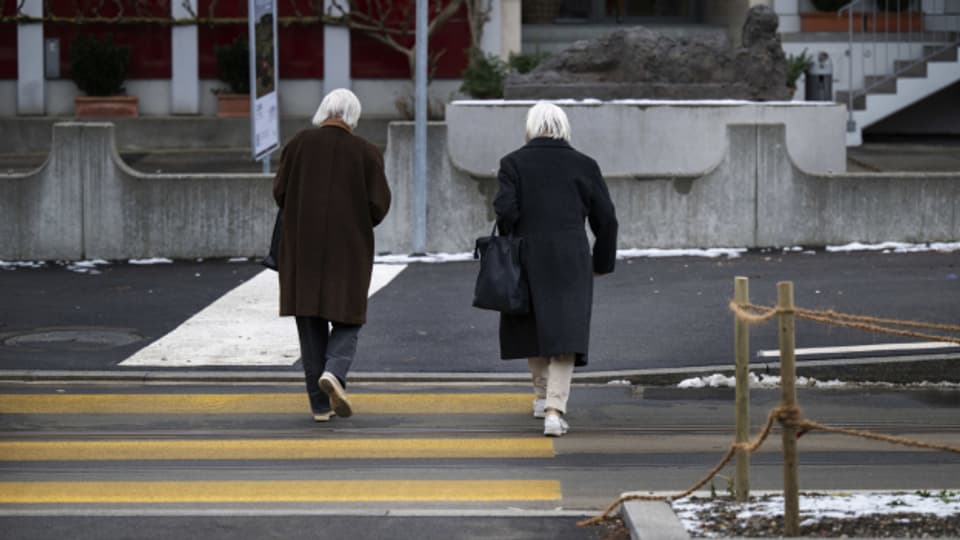 Am 3. März stimmt die Schweizer Bevölkerung erstmals über eine Erhöhung des Rentenalters auf 66 Jahre ab.