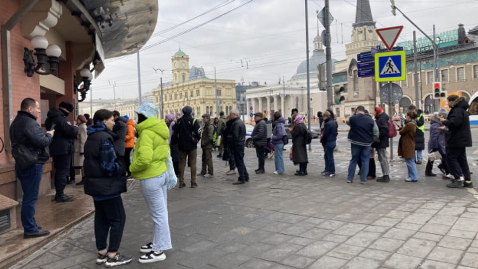 Stiller Protest: Wahllokal in Moskau um die Mittagszeit.