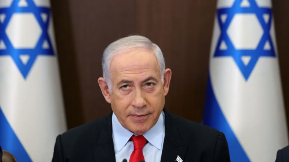 Israels Premier Netanyahu soll bereits angekündigt haben, er werde sich umgehend dafür stark machen, dass Al Jazeera in Israel abgeschaltet werde.