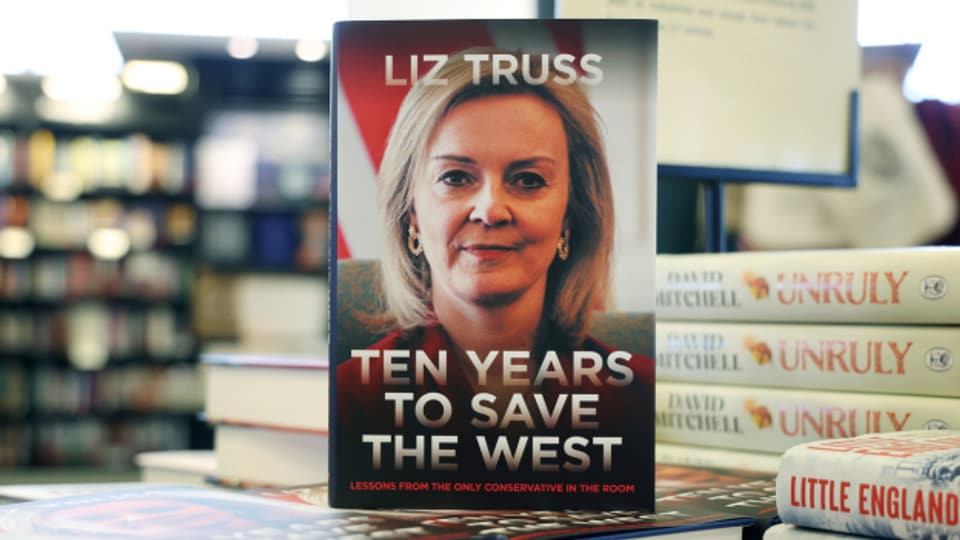 Ex-Premier Liz Truss hat für ihre Memoiren vor allem Kritik und Spott geerntet.