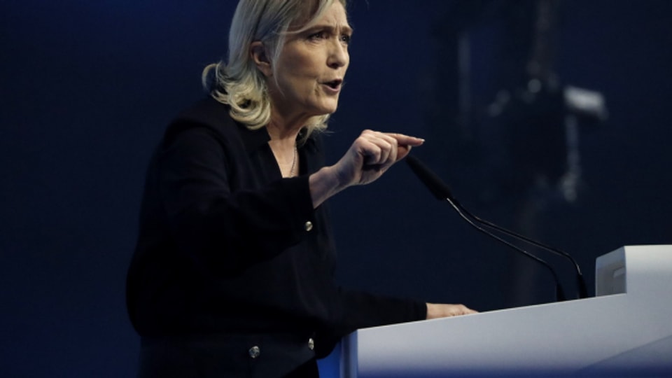 Beim RN scheut Fraktionschefin Marine Le Pen die Nähe zur deutschen AfD.