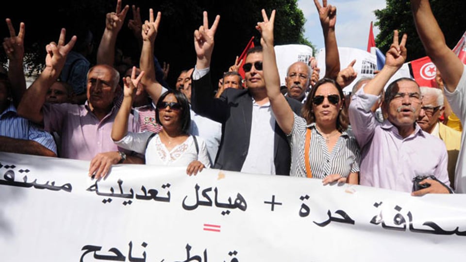 Demonstration für einen inhaftierten Journalisten in Tunesien