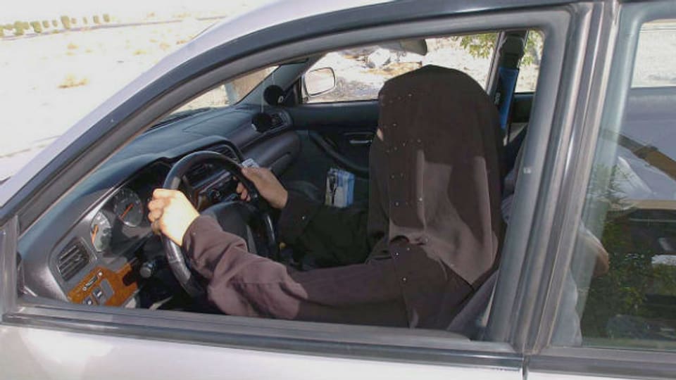 Saudiarabiens Frauen drängen ans Steuer. Zum Missfallen der Konservativen.