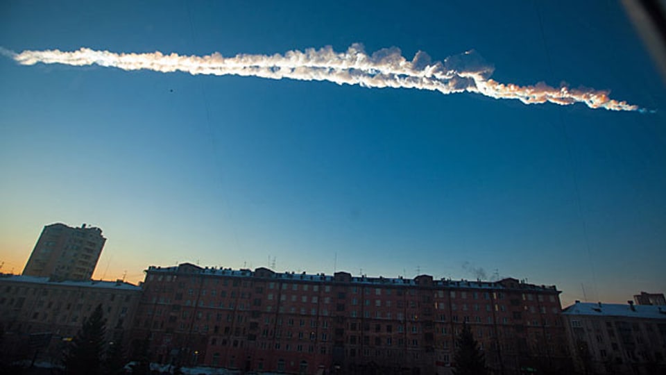In der russischen Region Tscheljabinsk ist  Mitte Februar ein Meteorit auf die Erde gestürzt.