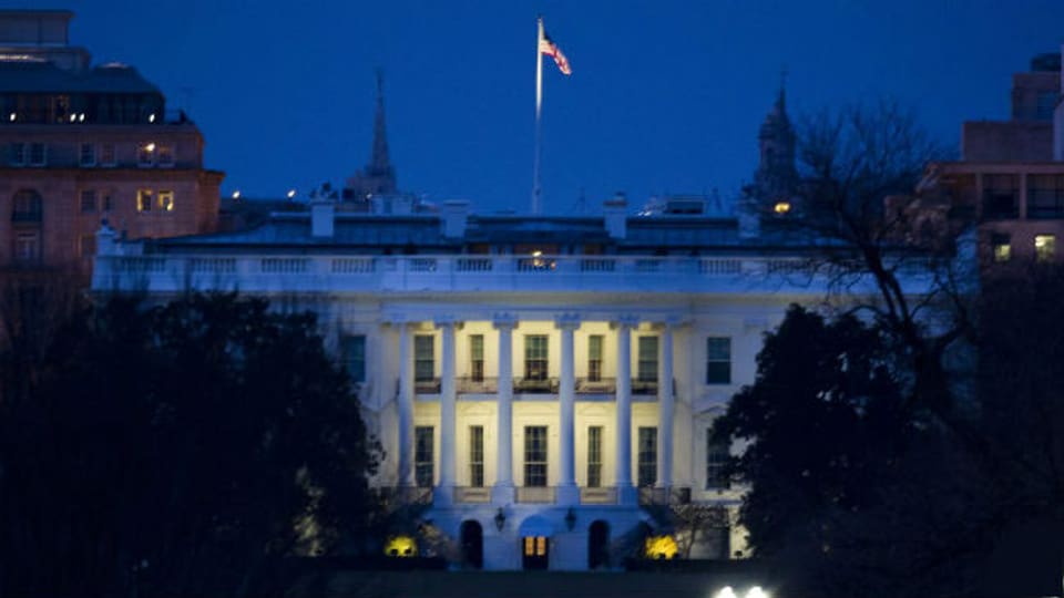 Im Weissen Haus in Washington muss sich die Regierung mit den automtischen Budgetkürzungen auseinandersetzen.