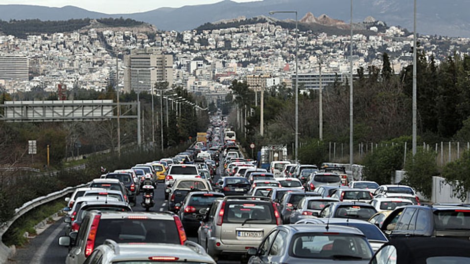 Viele GriechInnen versuchen, ihr Auto zu verkaufen.