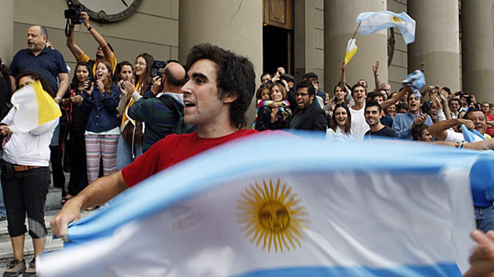 Die Bevölkerung von Buenos Aires feiert «ihren» Papst Franziskus.