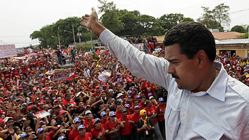 Nicolas Maduros auf Wahlkampftour; er ist der Wunsch-Kandidat des verstorbenen Präsidenten Chavez.