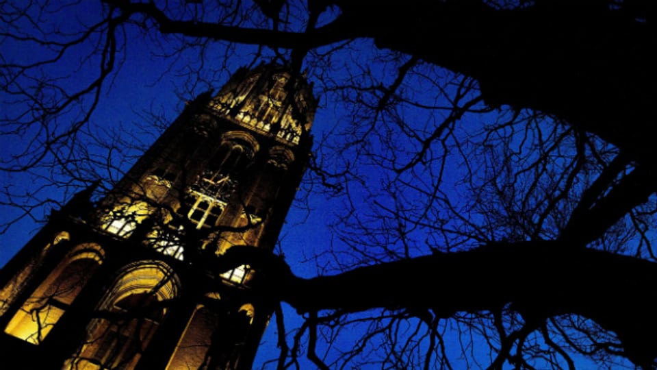Beleuchtung zum Gedenken an den Vertrag: Der Dom in Utrecht.