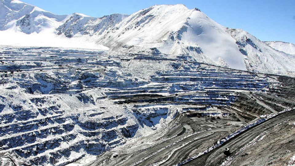 Die Goldmine Kumtor im kirgisischen Hochgebirge.