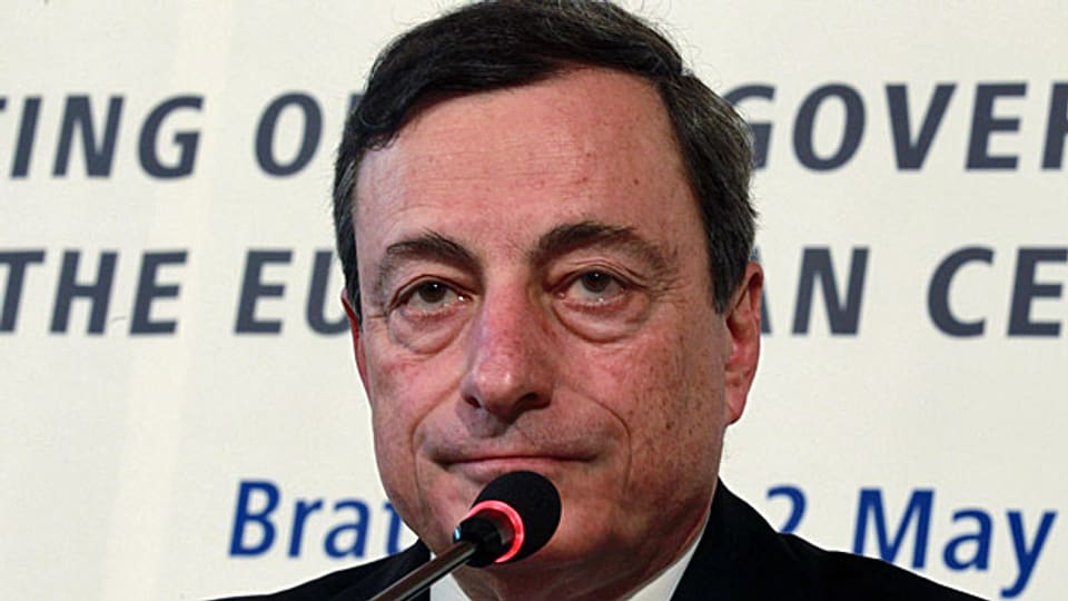 EZB-Präsident Mario Draghi am 2. Mai an der Medienkonferenz in Bratislava. in