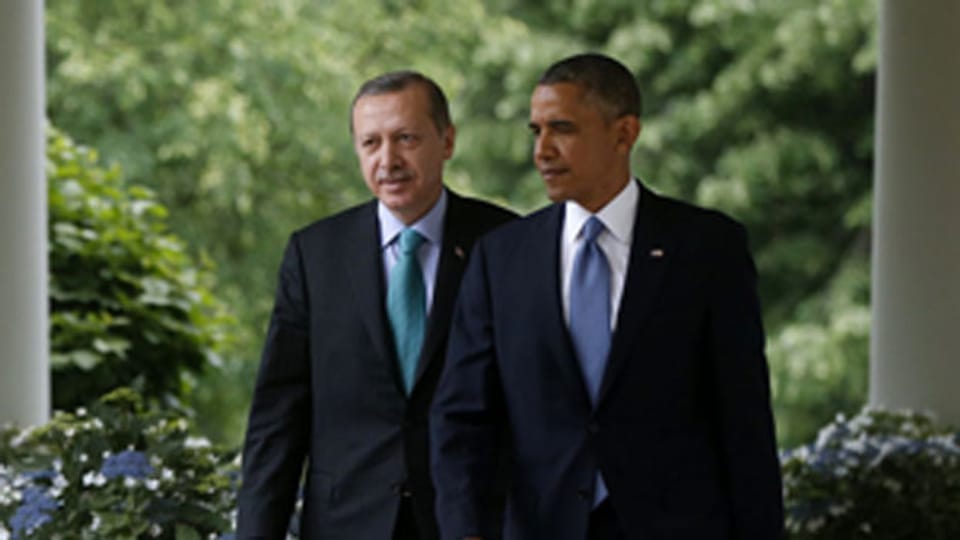 US-Präsident Obama und der türkische Premierminister Erdogan im Rosen-Garten des Weissen Hauses in Washington.