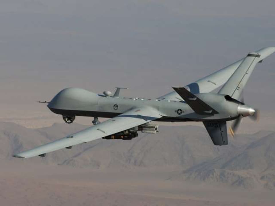 Im Kampf gegen Terroristen setzen die USA immer häufiger Drohnen ein - also ferngesteuerte Flugzeuge.